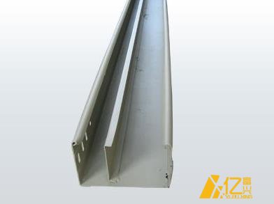 電纜橋架隔板作用是什么？橋架什么時(shí)候加隔板